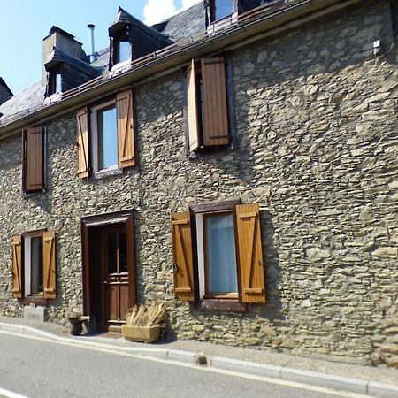Maison Familiale Pour 8 Saint-Aventin Екстериор снимка