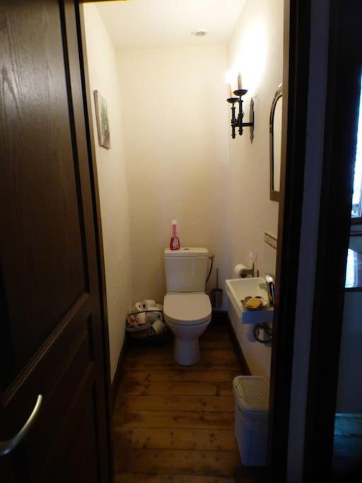 Maison Familiale Pour 8 Saint-Aventin Екстериор снимка